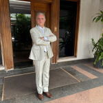 Leonardo Manzan destaca os entraves tributários e ambientais que afetam os incentivos à energia de biomassa no Brasil.