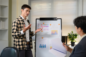 Alex Nabuco dos Santos analisa o impacto da rigidez estratégica nas decisões patrimoniais.