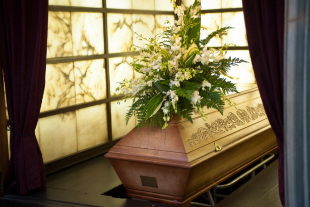 A carreira em crematórios exige preparo técnico, responsabilidade sanitária e equilíbrio emocional, destaca Tiago Schietti.